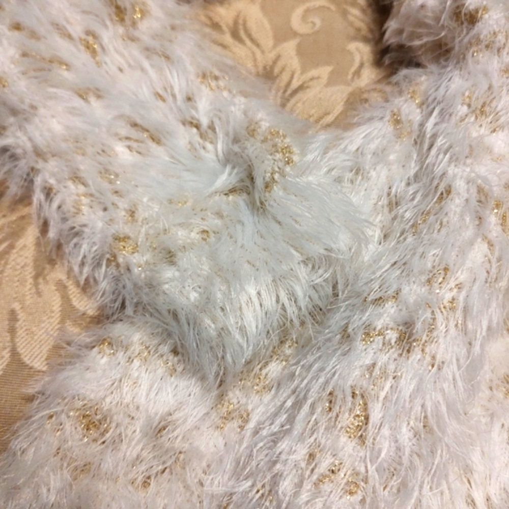 🔸🐇🔸Delightful XOXO Soft Ivory & Gold Lame Plush Furry Sweater Cardigan - M - Picture 5 of 16